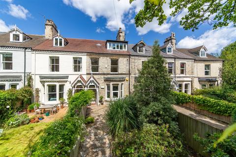 2 bedroom flat for sale, Holly Avenue, Jesmond, NE2
