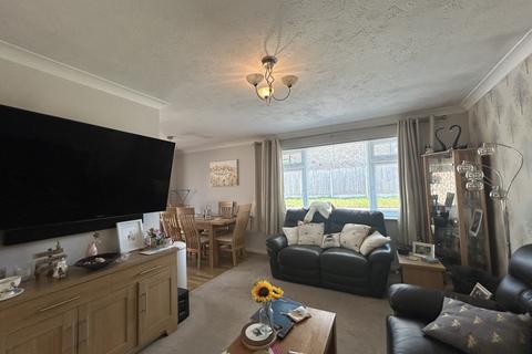 2 bedroom detached bungalow for sale, Beauworth Park, Maidstone, Kent, ME15 8EU