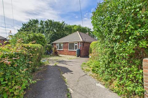 2 bedroom detached bungalow for sale, Detached Bungalow in Central Clevedon