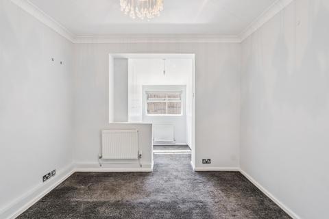 27 Anslow Gardens, Iver, SL0 0BW