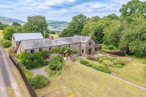 4 bedroom property with land for sale, Cae-Graig, Newcastle, Monmouth, NP25 5NU