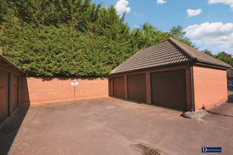 12 Ridgemont Place, Hornchurch, RM11 3LQ