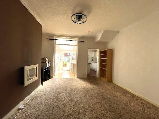 Dining Room.jpg