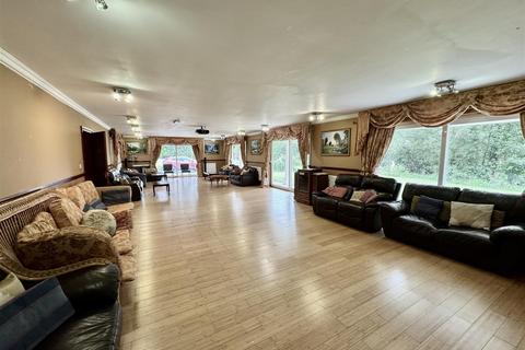 undefined, Tabernacle Road, Glanamman, Ammanford