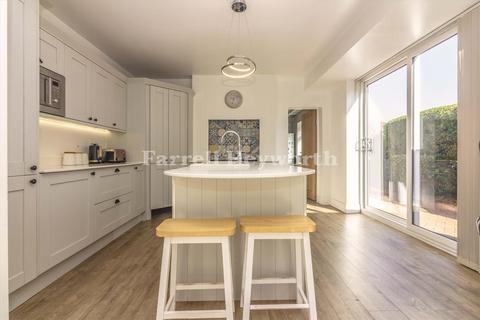 undefined, Canberra Road, Leyland PR25