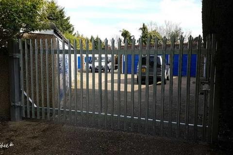 undefined, Marsh Road, Pinner HA5