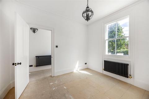 3 bedroom terraced house for sale, Ashford Road, Cheltenham, Gloucestershire, GL50