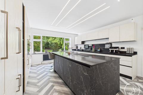 undefined, Mount Rise, Leeds