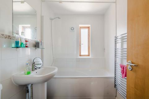 2 bedroom flat for sale, Goodhind Street, Bristol BS5