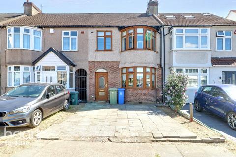Bridport Avenue, Romford, RM7 9HL