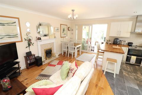 2 bedroom semi-detached bungalow for sale, Wymington Park, Rushden NN10