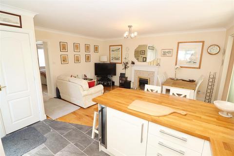 2 bedroom semi-detached bungalow for sale, Wymington Park, Rushden NN10