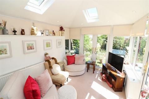 2 bedroom semi-detached bungalow for sale, Wymington Park, Rushden NN10