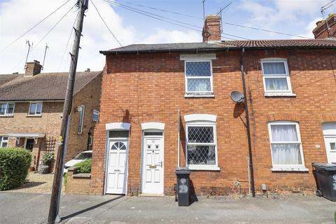 2 bedroom end of terrace house for sale, Roberts Street, Rushden NN10
