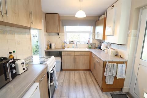2 Anne Close, Higham Ferrers, Rushden, NN10 8JT
