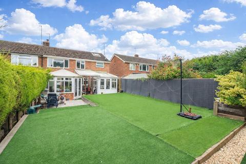 undefined, Fitzwilliam Road, Irthlingborough NN9