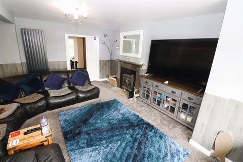 undefined, Fitzwilliam Road, Irthlingborough NN9