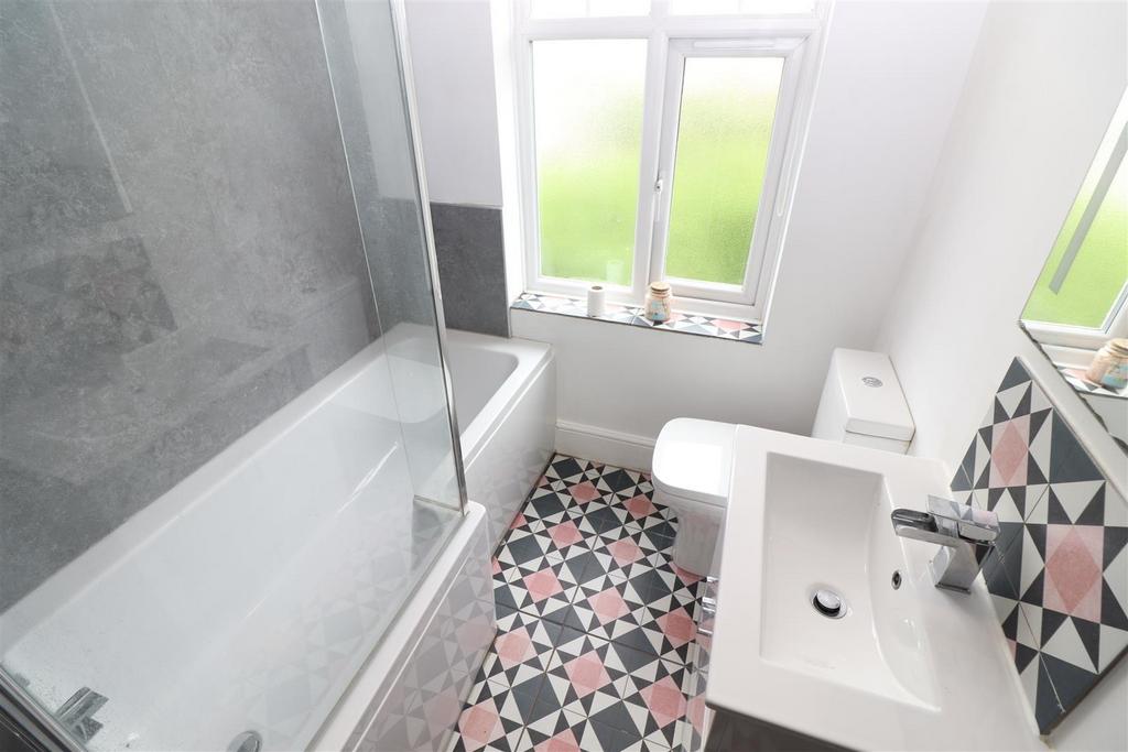 Bathroom / WC