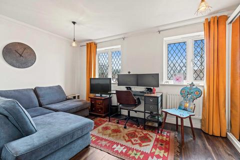 undefined, Walhatch Close, Forest Row RH18