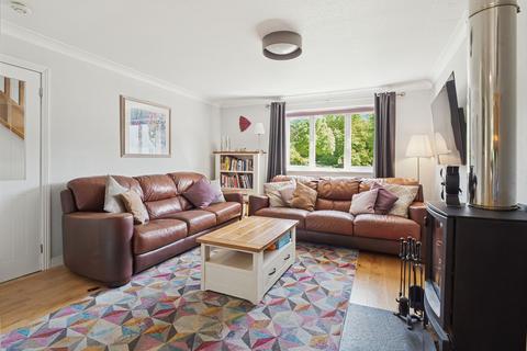25 Taymouth Drive, Kenmore, Aberfeldy, PH15 2HJ