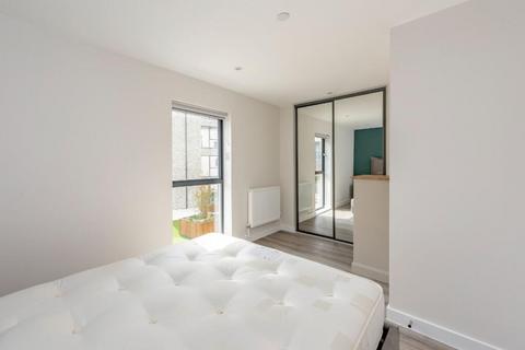 1 bedroom apartment to rent, at Spring Wharf, 4 The Grain Store Spring Wharf, Windsor Bridge Road BA2