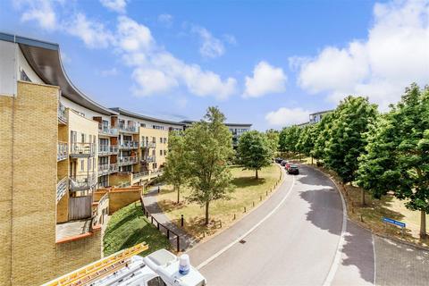 2 bedroom flat for sale, Waterstone Way, Greenhithe, Kent