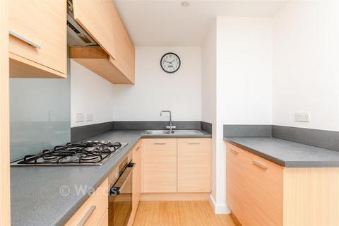 2 bedroom flat for sale, Merlin Court, Greenhithe DA9