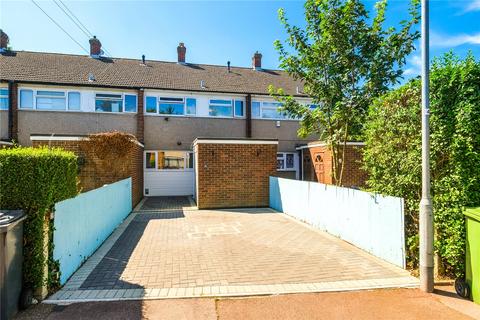 Lansbury Avenue, Chadwell Heath RM6