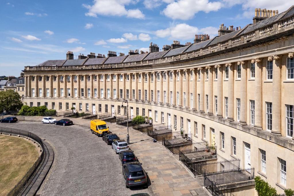 29 A Royal Crescent, Bath BA1 2 LT - Aerial-1.jpg