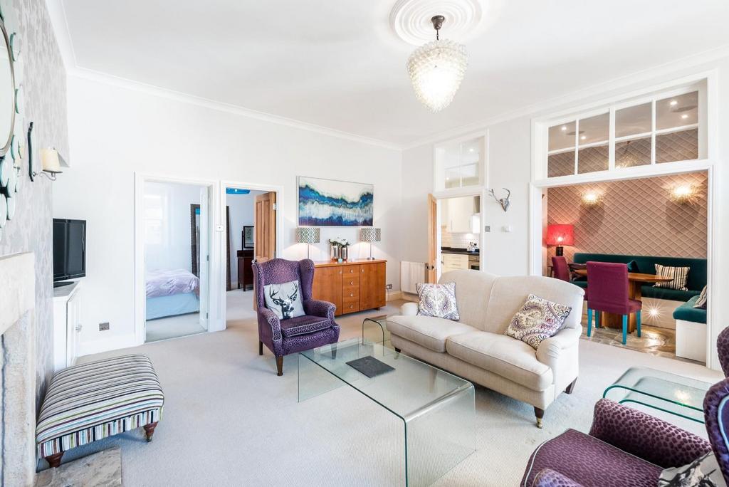29a Royal Crescent, Bath, BA1 2 LT-15.jpg