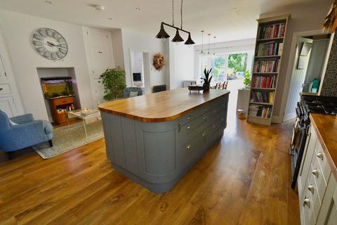 undefined, Greenhill, Evesham, WR11 4LX