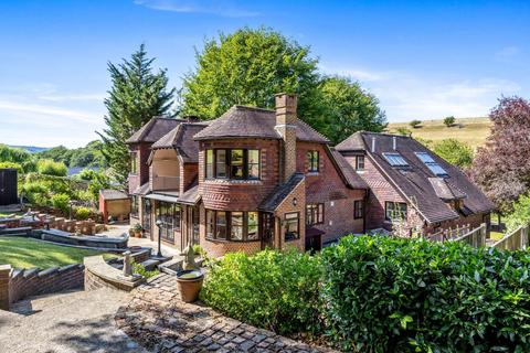 6 bedroom detached house for sale, Henfield Road, Upper Beeding, Steyning, BN44 3TF