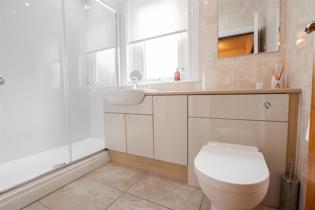 Bathroom-1.jpg