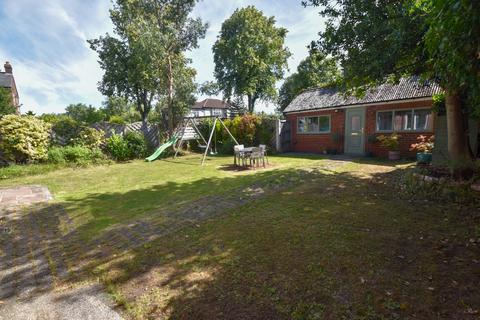 undefined, Woodsend Road, Flixton, M41