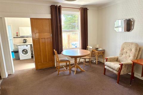 3 bedroom house for sale, Wollaston Road, Lowestoft, Suffolk, NR32