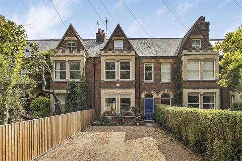 199 Hills Road, Cambridge, CB2 8RN