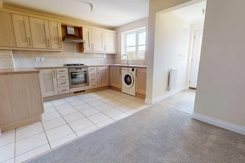 3 bedroom terraced house for sale, Packwood Close, Middlemore, NN11 8AJ