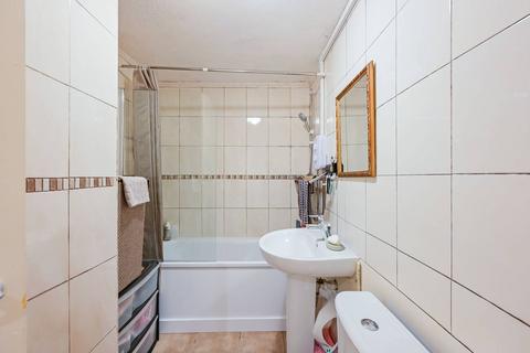1 bedroom flat for sale, Parkland Road, Wood Green, London, N22