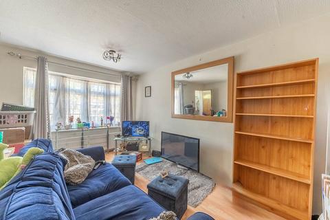 1 bedroom maisonette to rent, Bramble Close, Stanmore, HA7