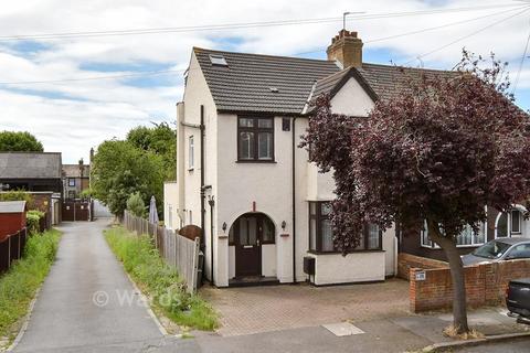 4 bedroom semi-detached house for sale, Carrington Road, Dartford, Kent