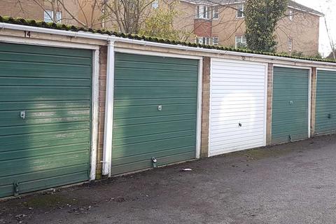 undefined, Suffolk Close, Slough SL1