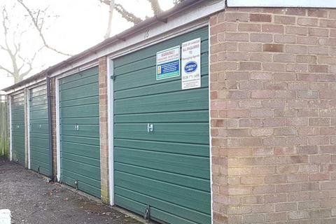undefined, Suffolk Close, Slough SL1