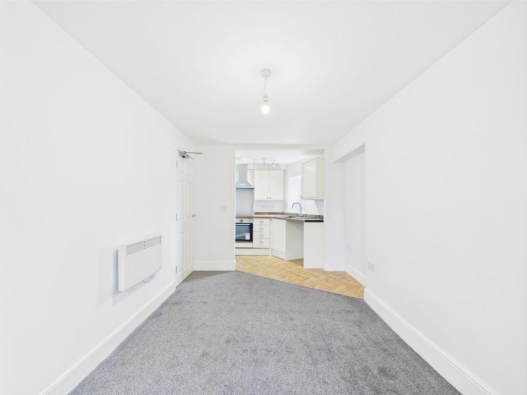 Living/Kitchen