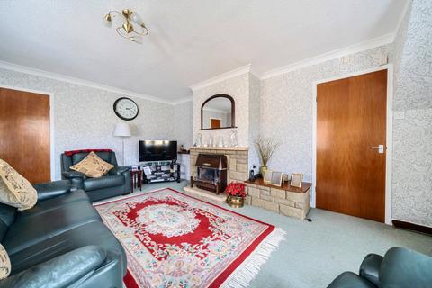 4 bedroom bungalow for sale, Grange Park, Bristol BS16
