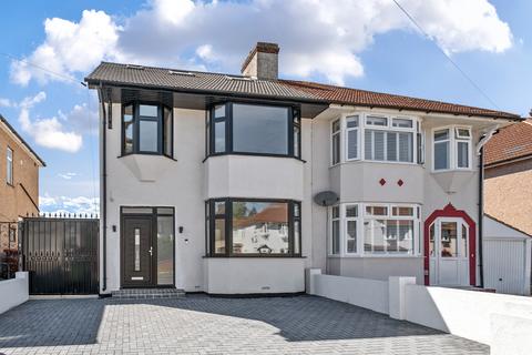 44 Luddesdon Road, Erith, DA8 1NG