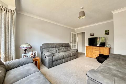 3 bedroom flat for sale, Duke Street, Bexhill-on-Sea, TN39