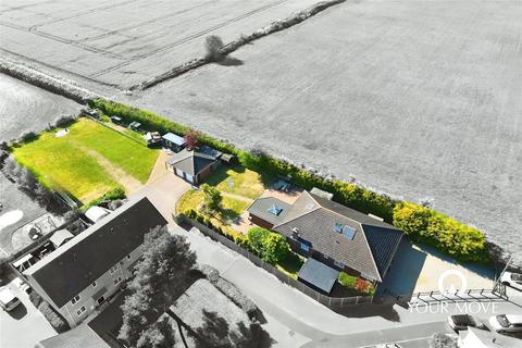 4 bedroom bungalow for sale, Secrets Close, Lowestoft NR33