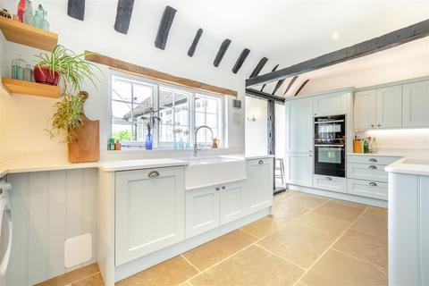 4 bedroom detached house for sale, Linton Hill, Linton, Maidstone