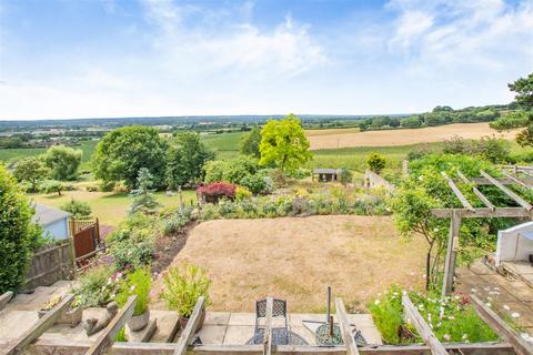 4 bedroom detached house for sale, Linton Hill, Linton, Maidstone