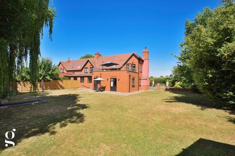 3 bedroom semi-detached house for sale, Breinton, Hereford, HR4 7PE
